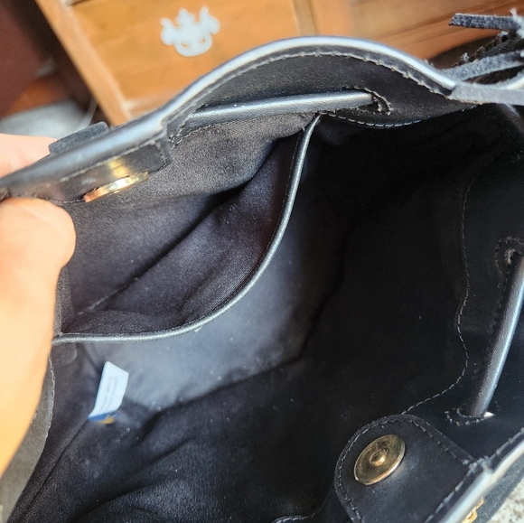 Ralph Lauren Embroidery and Suede Crossbody Bag - LIKE NEW - Picture 10 of 11